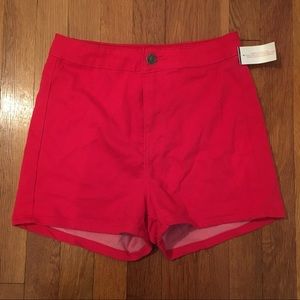 Shorts - Red high-waisted shorts Shorts - Red high-waisted shorts